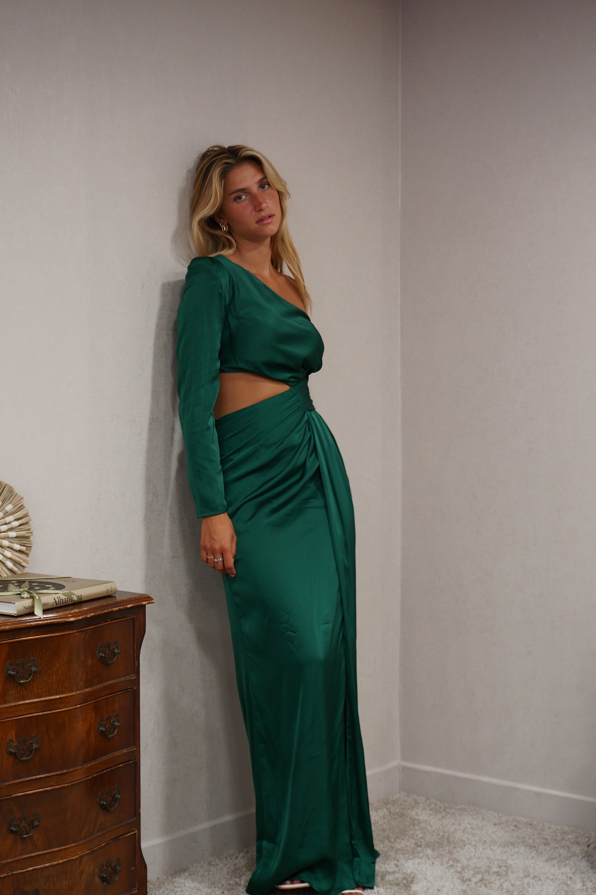 Robe asymétrique en satin Bangkok