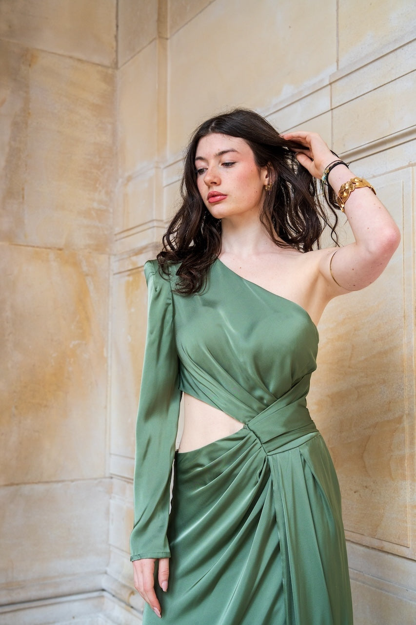 Robe asymétrique en satin Bangkok