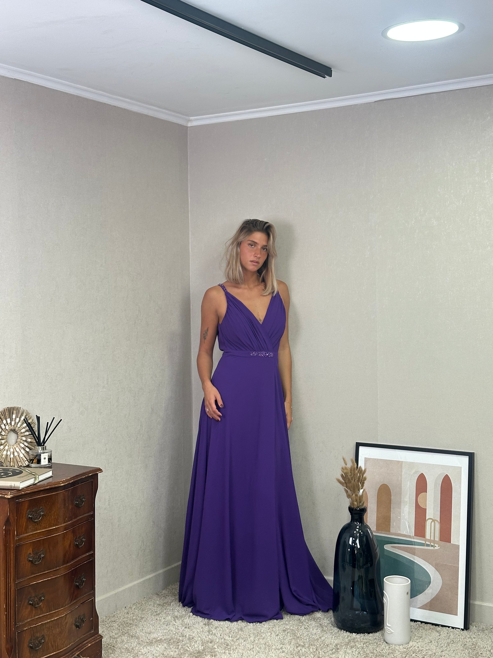 Robe de cérémonie fendue à bretelles, décolleté croisé et taille ornée - Pekin