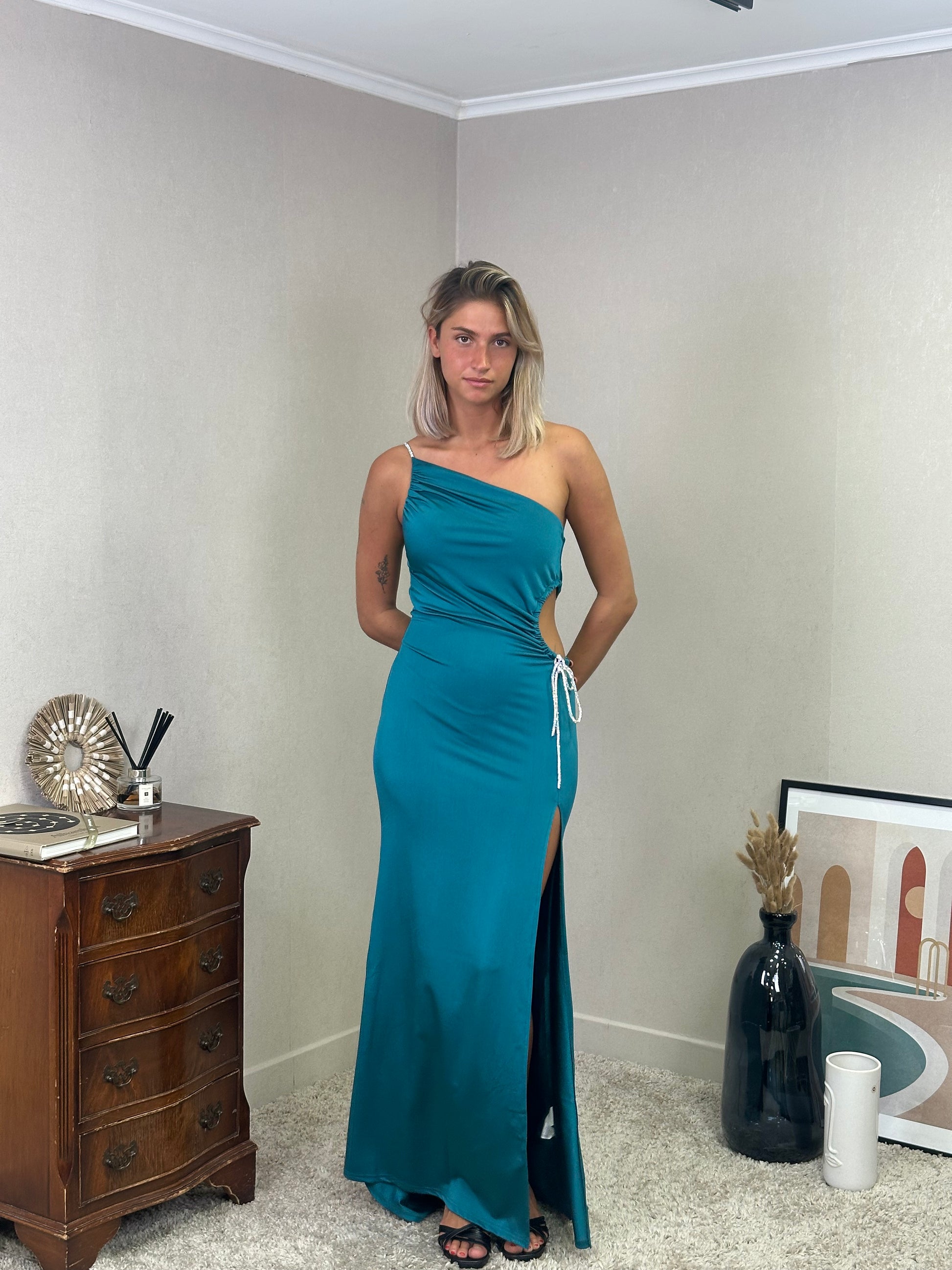 Robe de soirée moulante et asymétrique - Guatemala