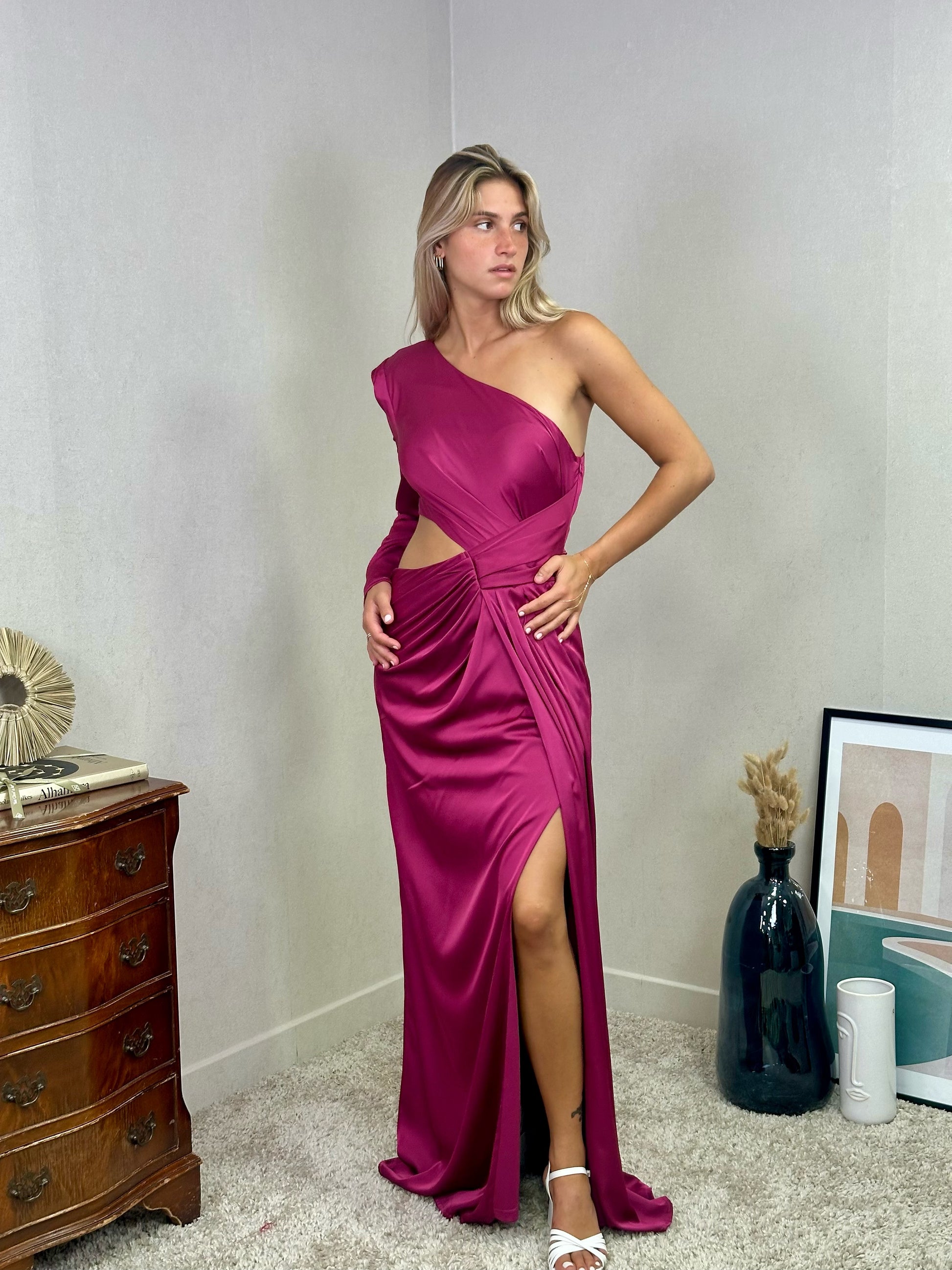 Robe asymétrique en satin Bangkok