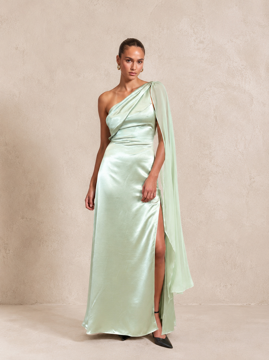 Robe en satin asymétrique CAGLIARI