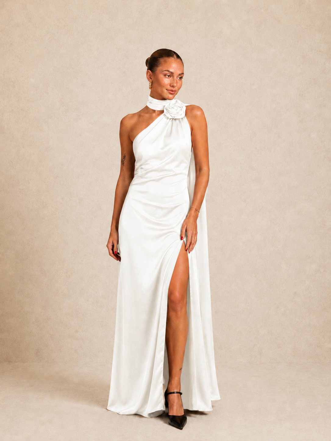 Robe longue en satin col montant - Hamilton