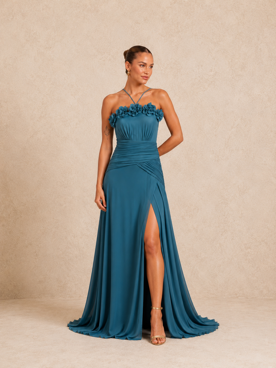Robe longue à fleurs 3D et bretelles croisées - Darwin