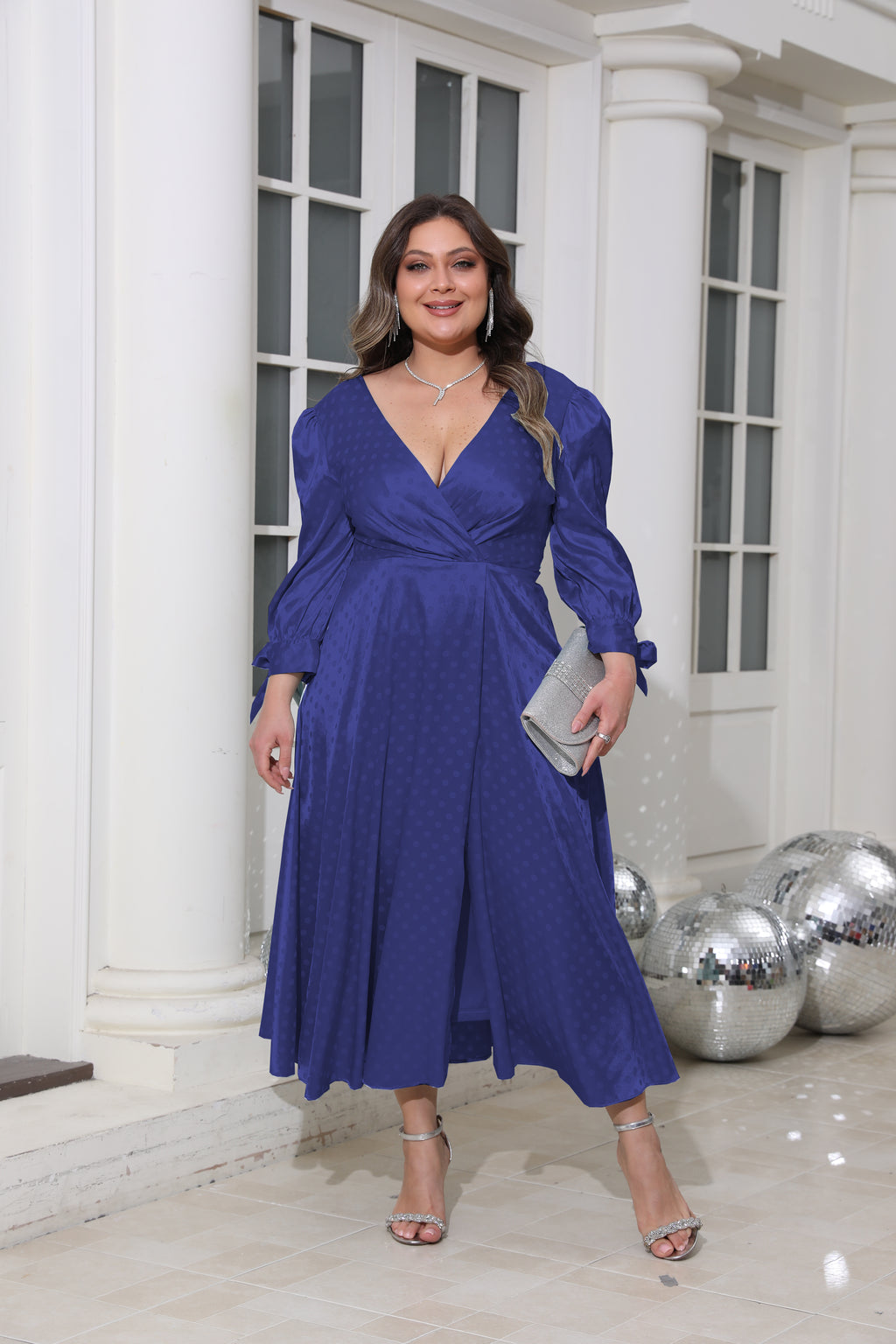 Robe satin Corinthe