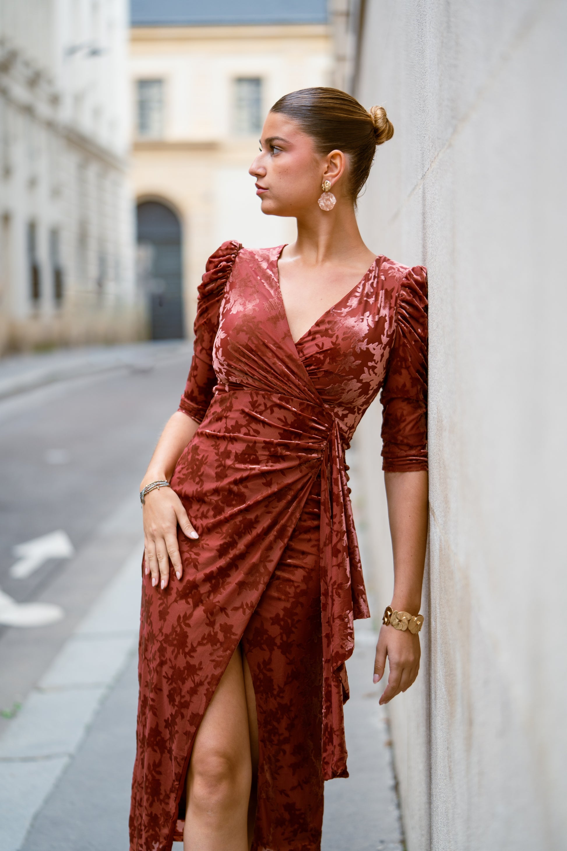 Robe velour à motif floral avec manche Lauttasaauri