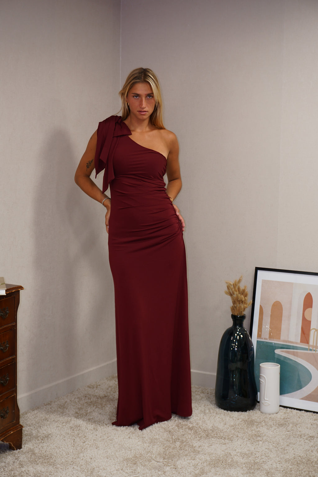 Robe de soirée asymétrique avec nœud sur l’épaule - SEVILLE