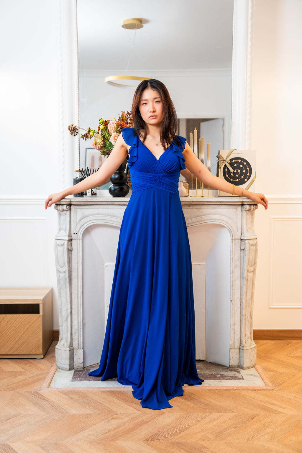 Robe de cérémonie longue fluide à décolleté en V et bretelles volantées - Bastia