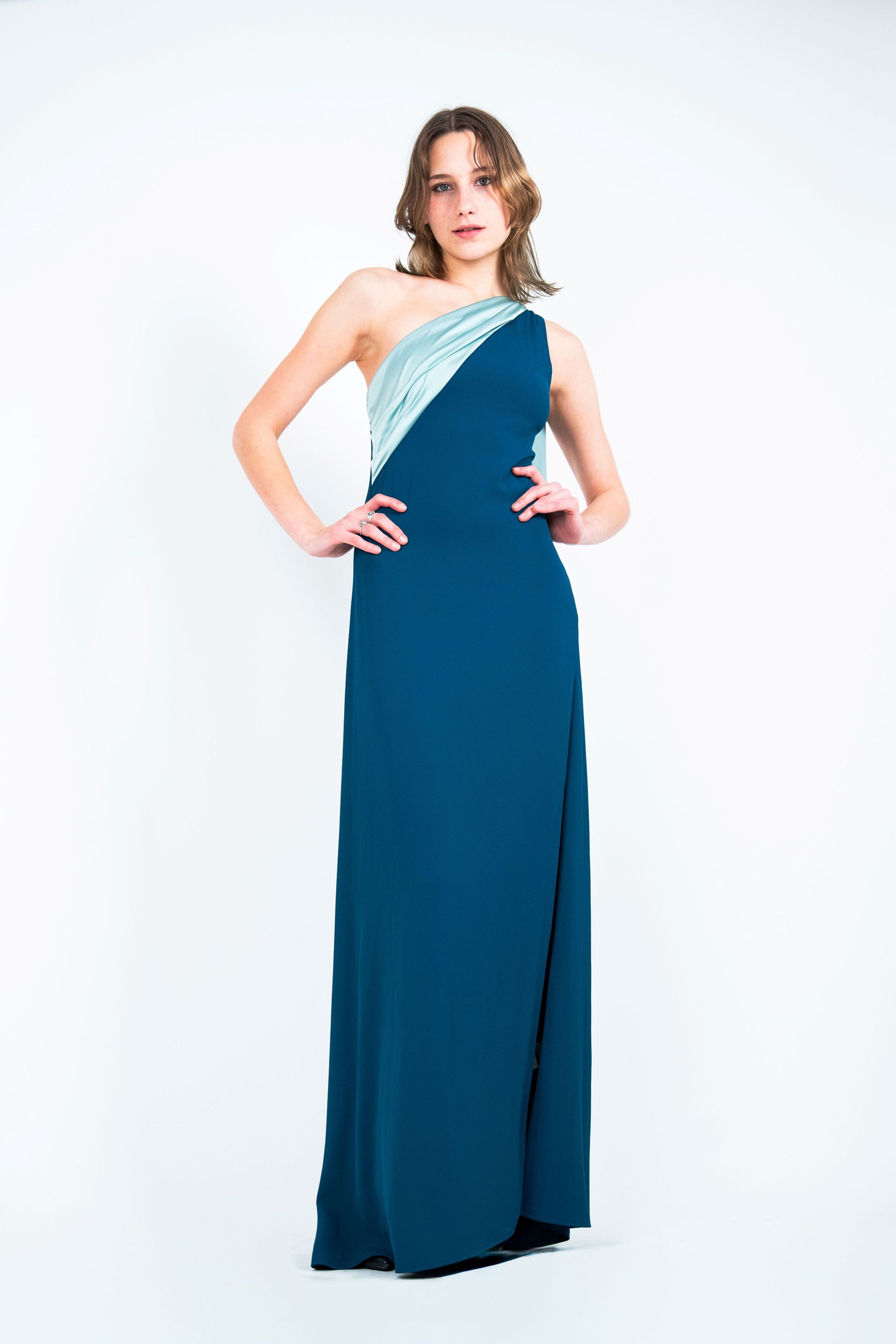 Robe de cérémonie CAGLIARI V2