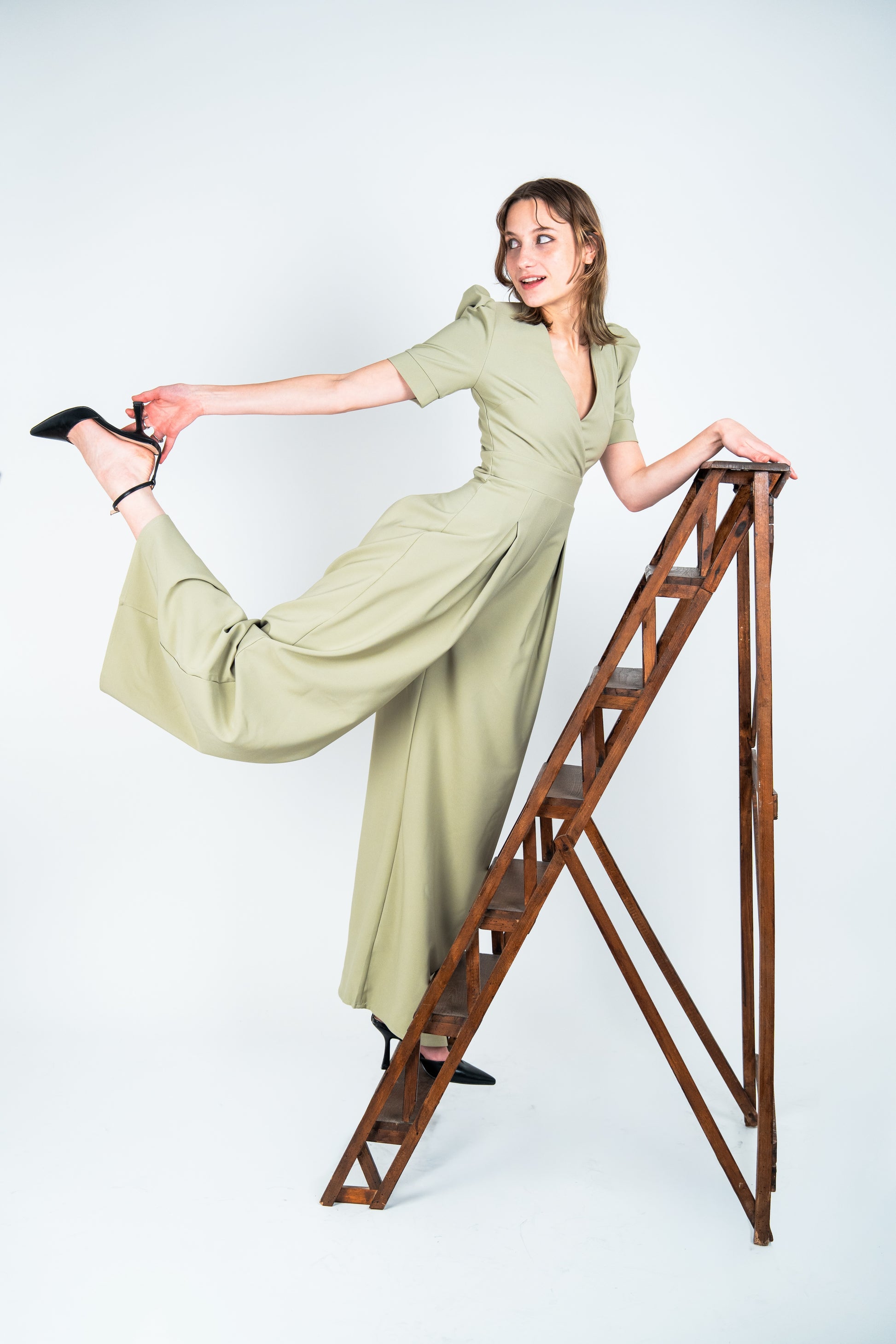 Combinaison élégante à manche courte