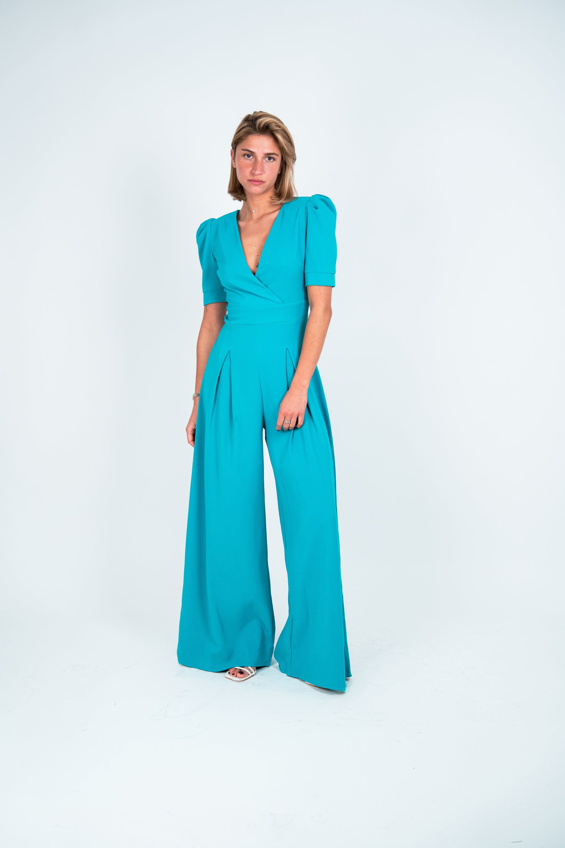 Combinaison élégante à manche courte