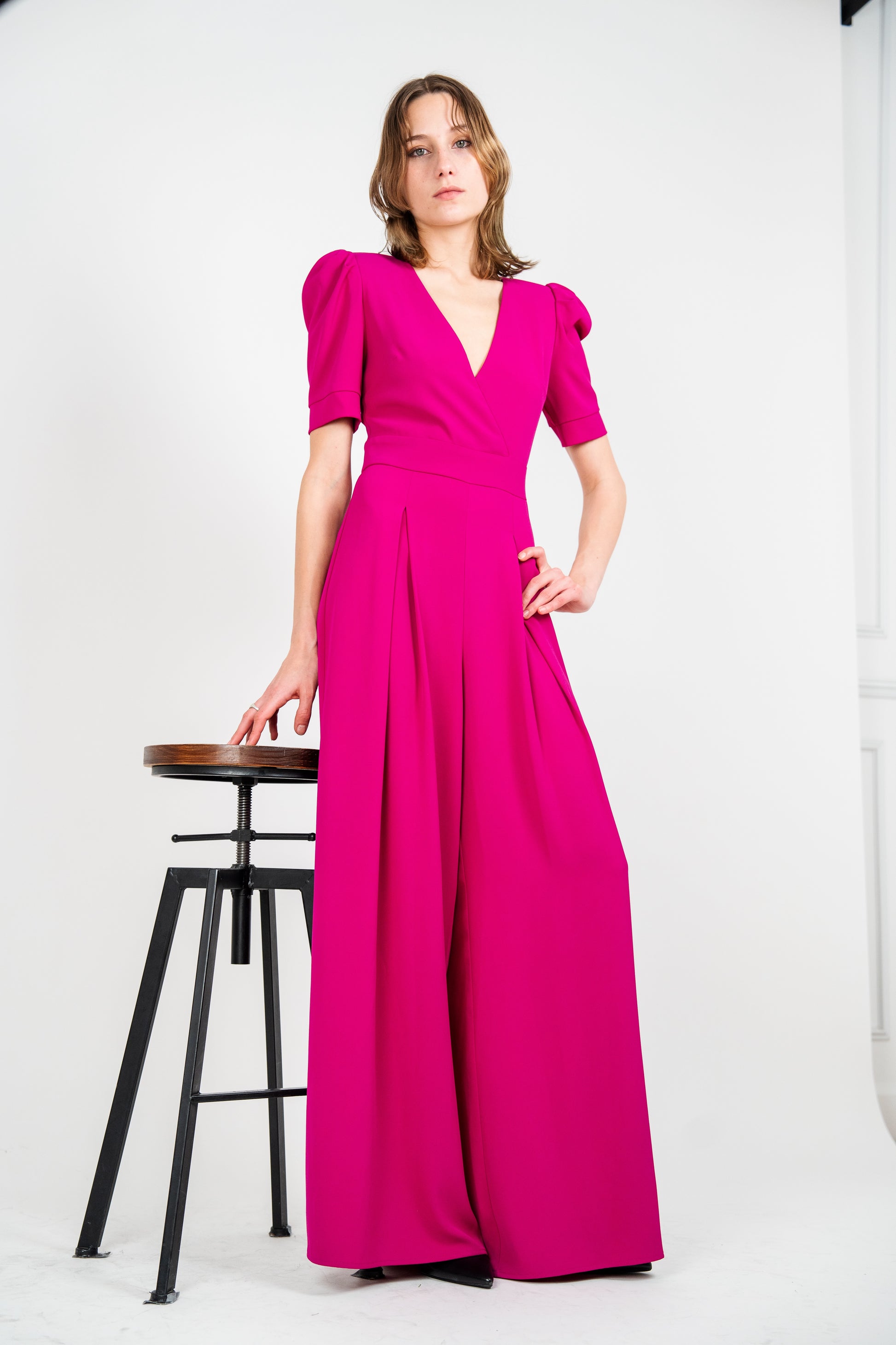 Combinaison élégante à manche courte