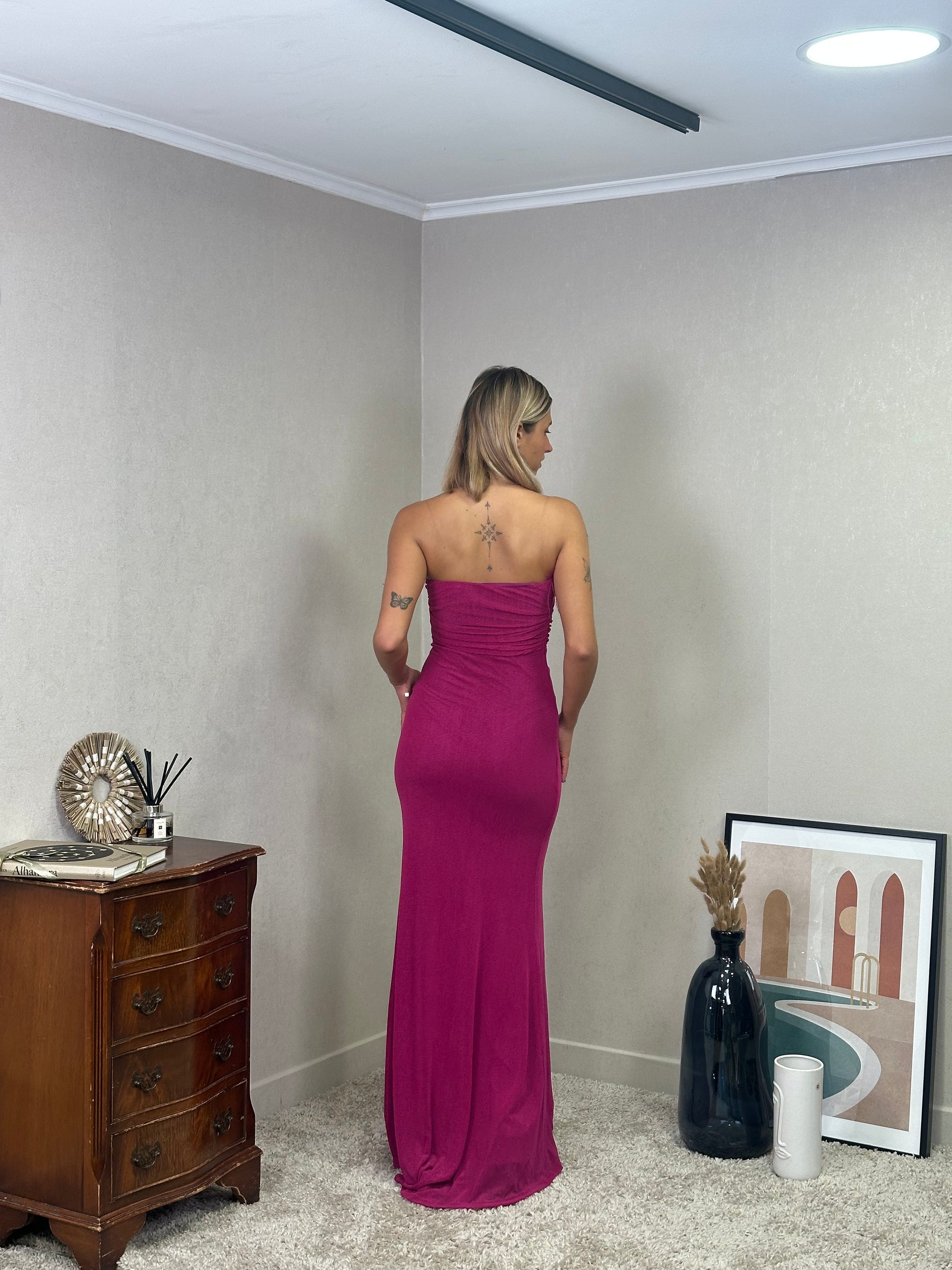Robe bustier avec plume et belle fente - Vasteras
