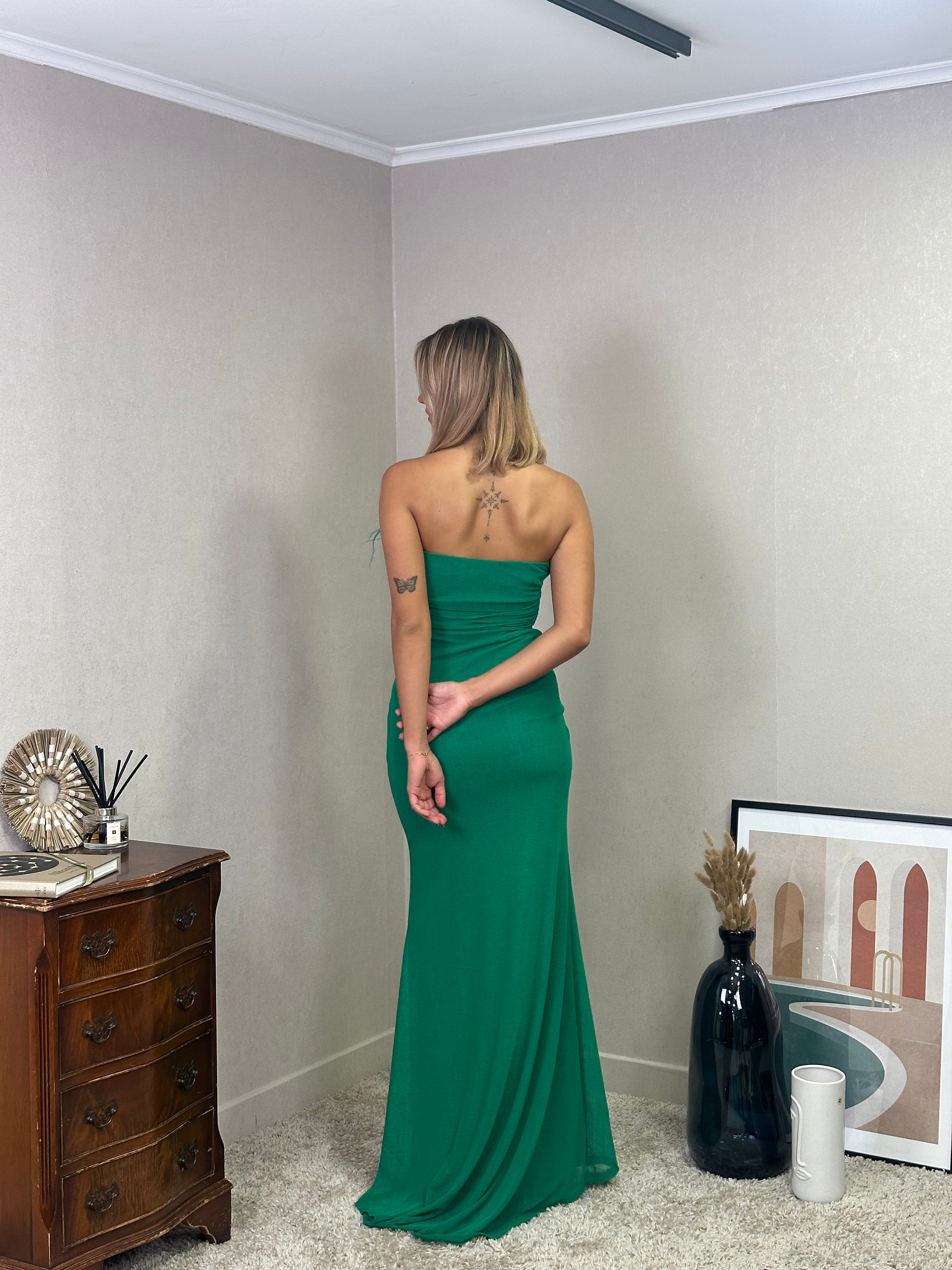 Robe bustier avec plume et belle fente - Vasteras