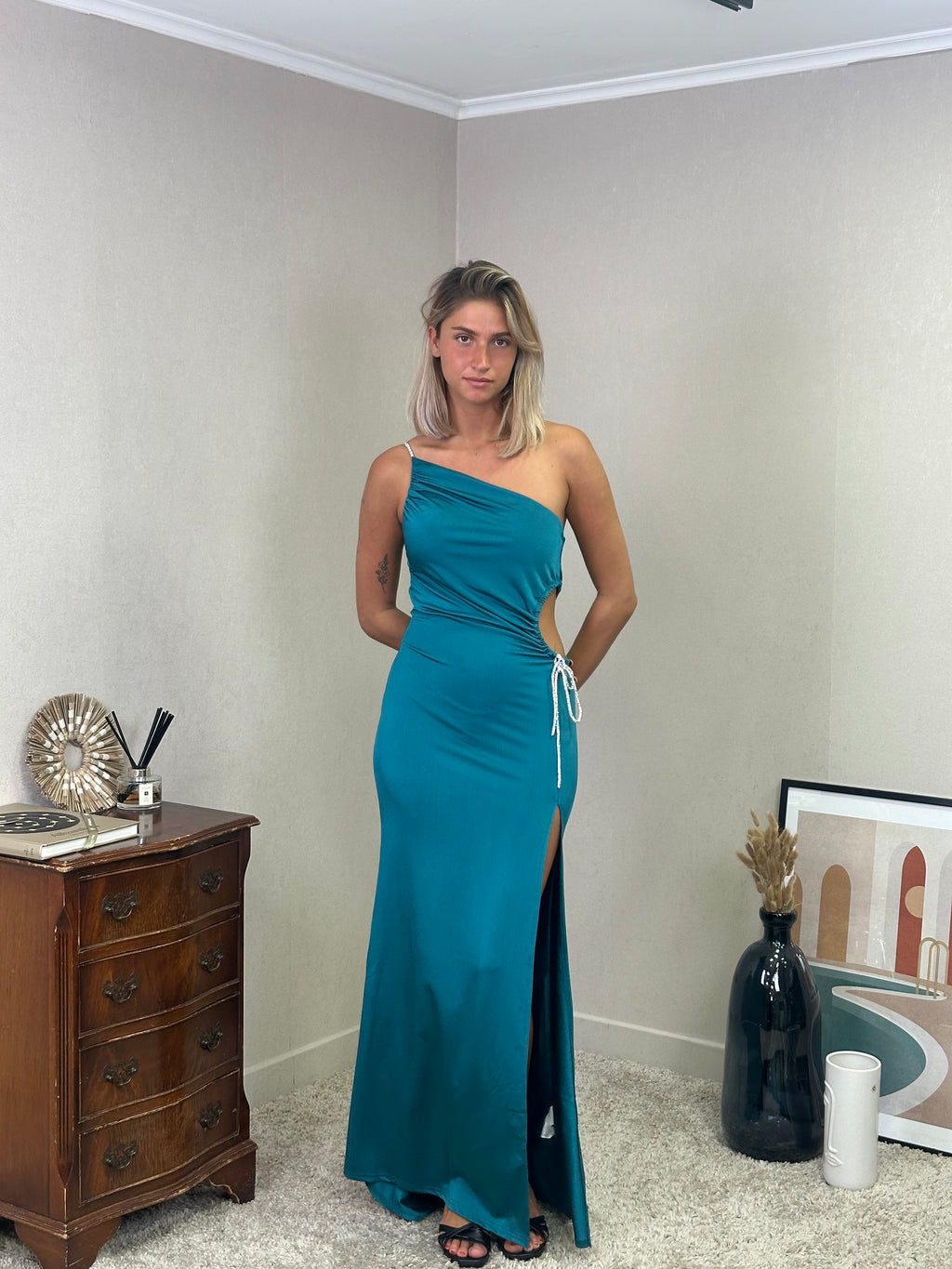 Robe de soirée moulante et asymétrique - Guatemala