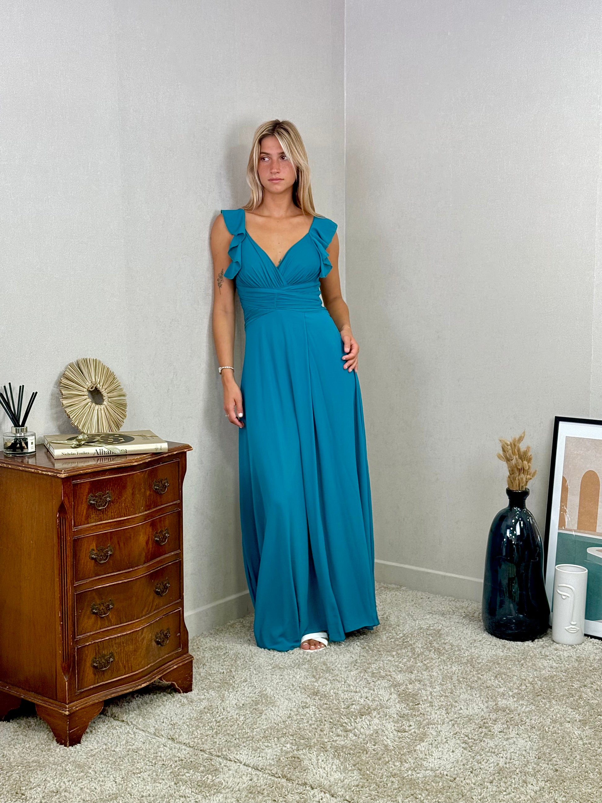 Robe de cérémonie longue fluide à décolleté en V et bretelles volantées - Bastia