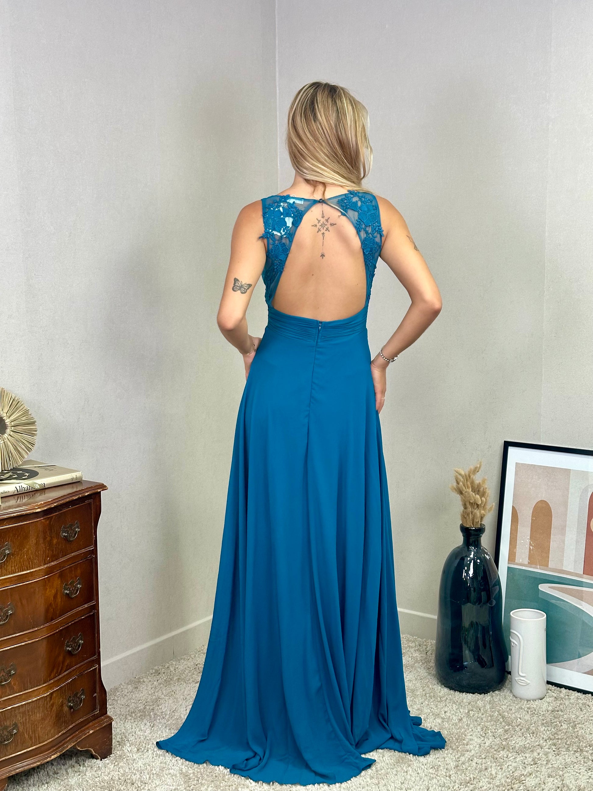 Robe de soirée à dos à dentelle Oslo