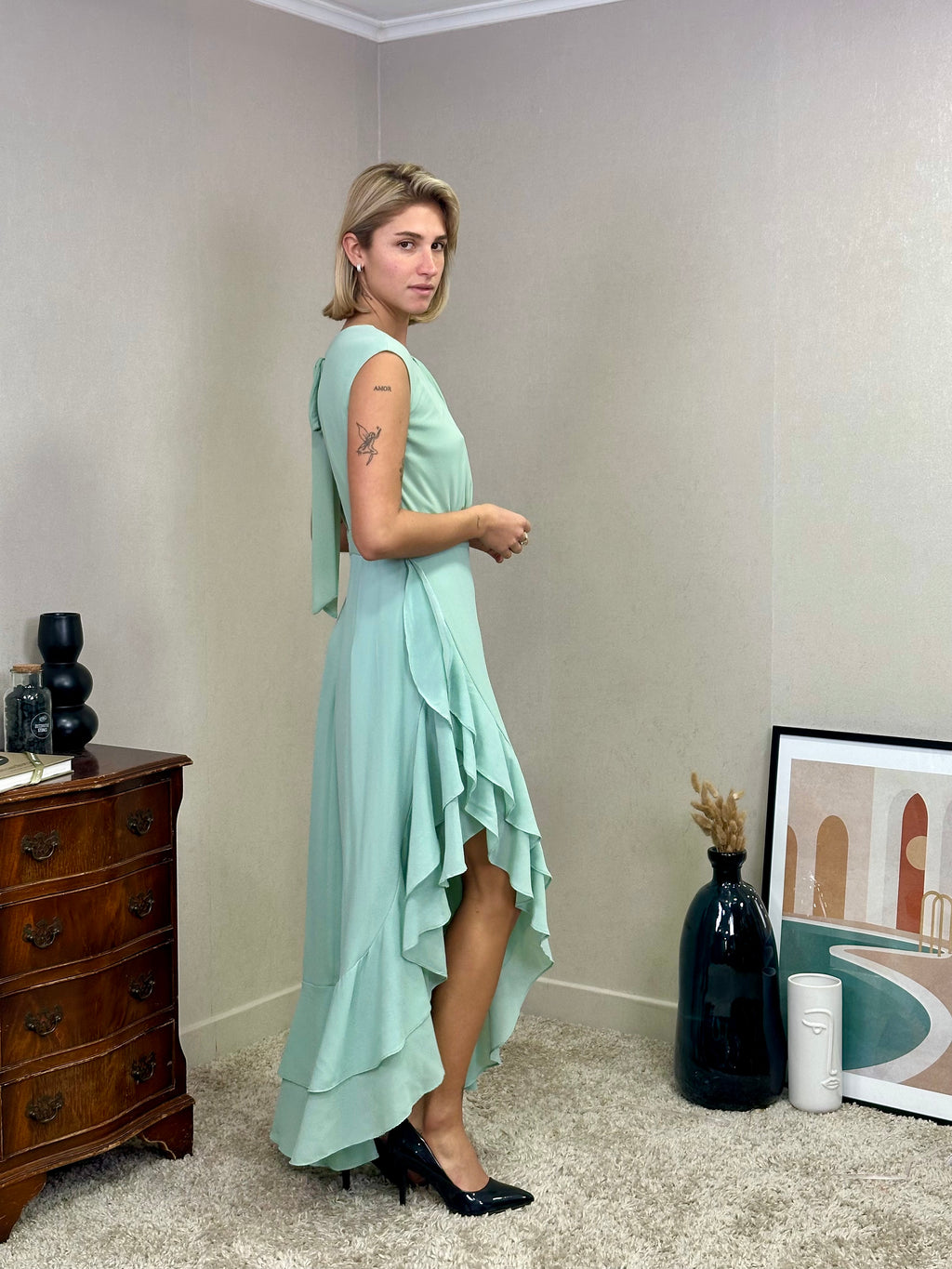 Robe asymétrique à volants DACCA