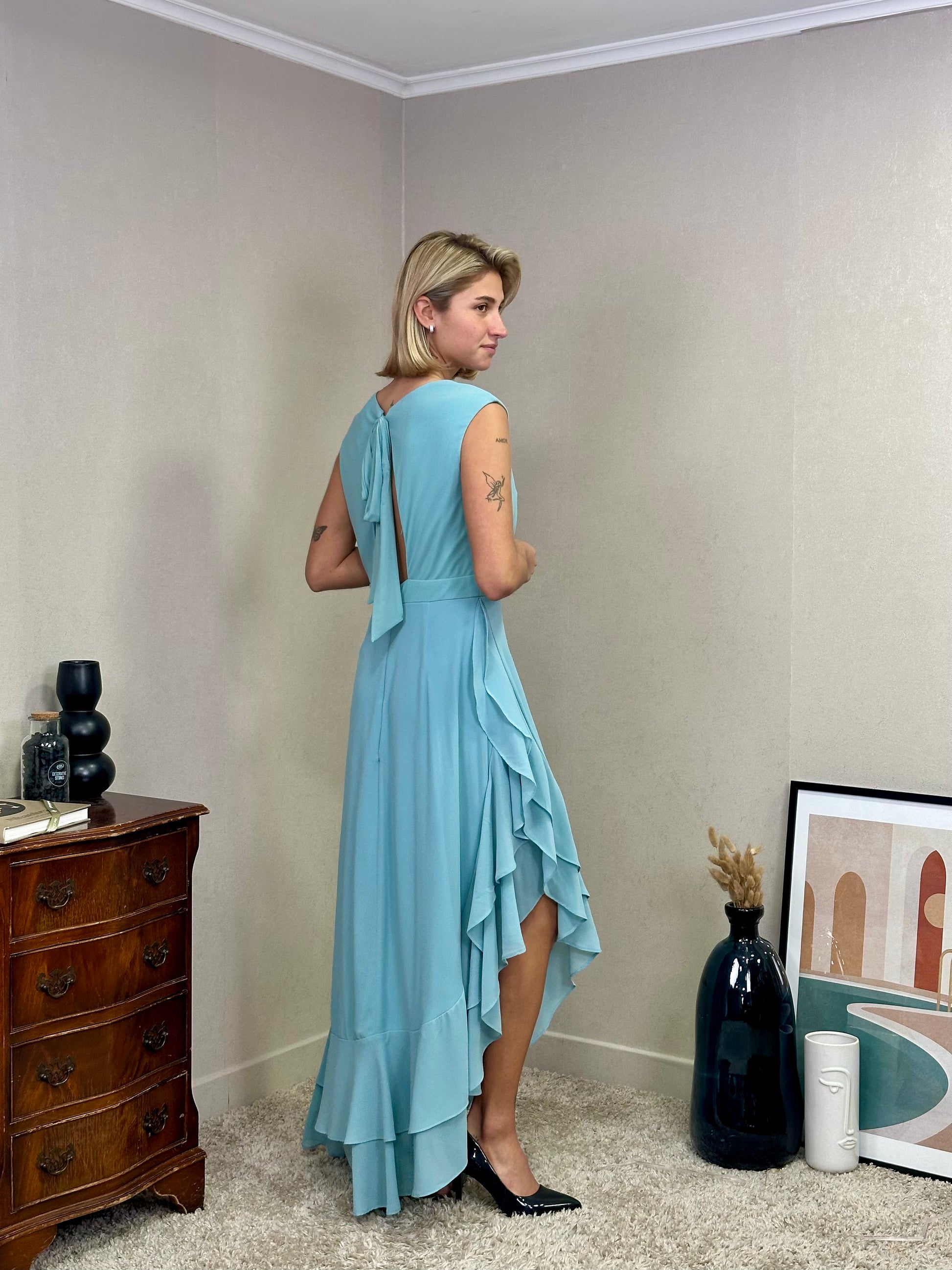Robe asymétrique à volants DACCA