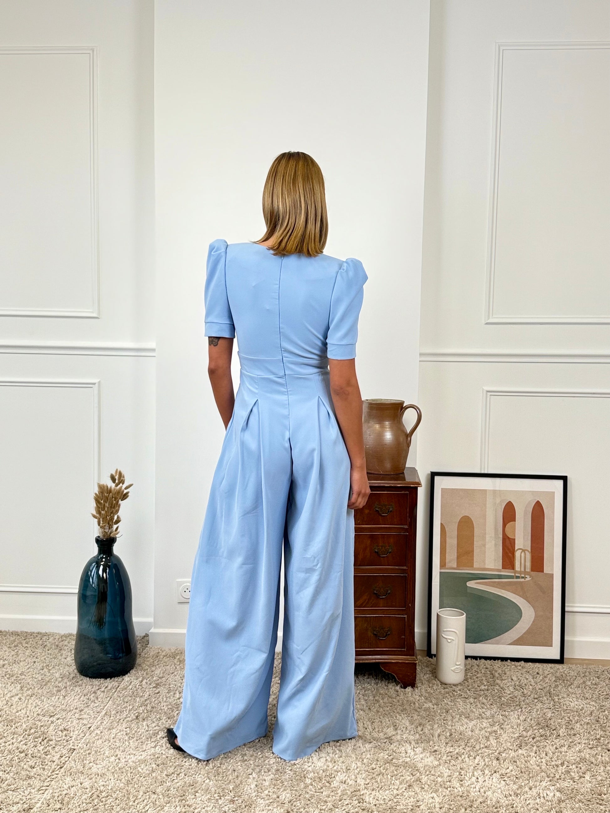 Combinaison élégante à manche courte