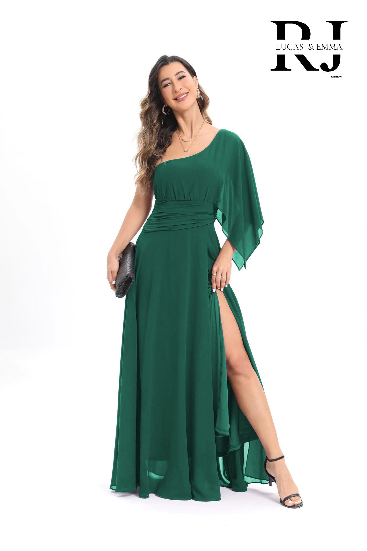 Robe maxi asymétrique avec manche évasée Elbasan