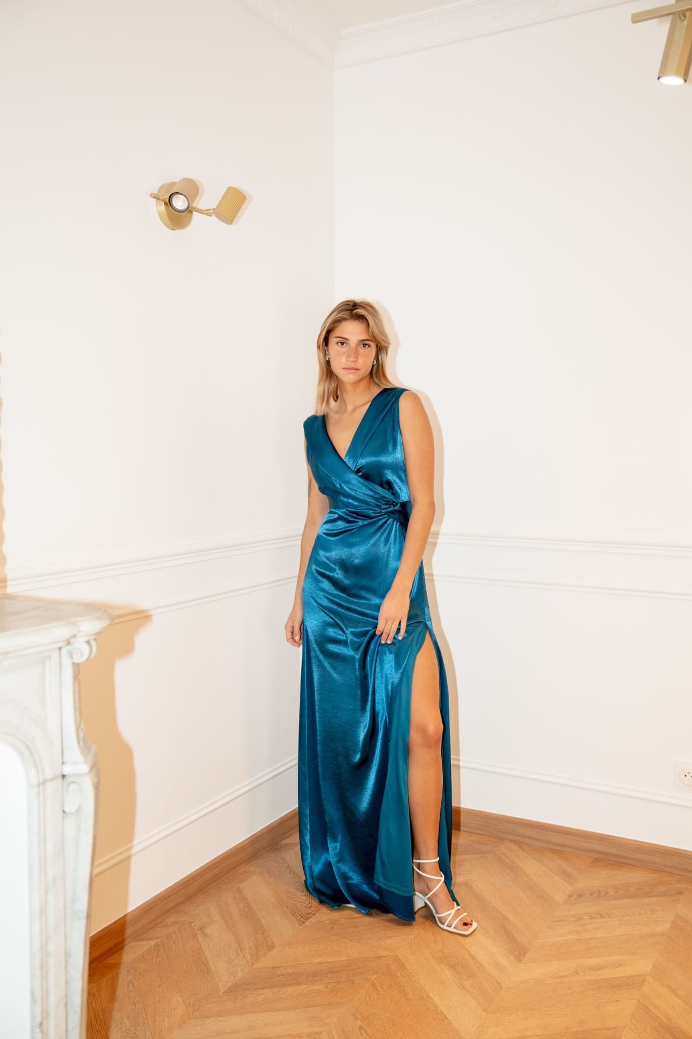Robe longue satinée croisée RZGOW