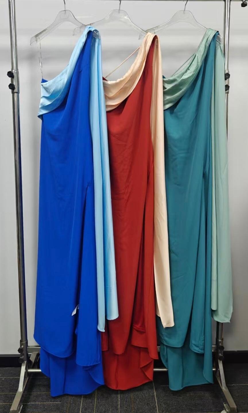 Robe de cérémonie CAGLIARI V2