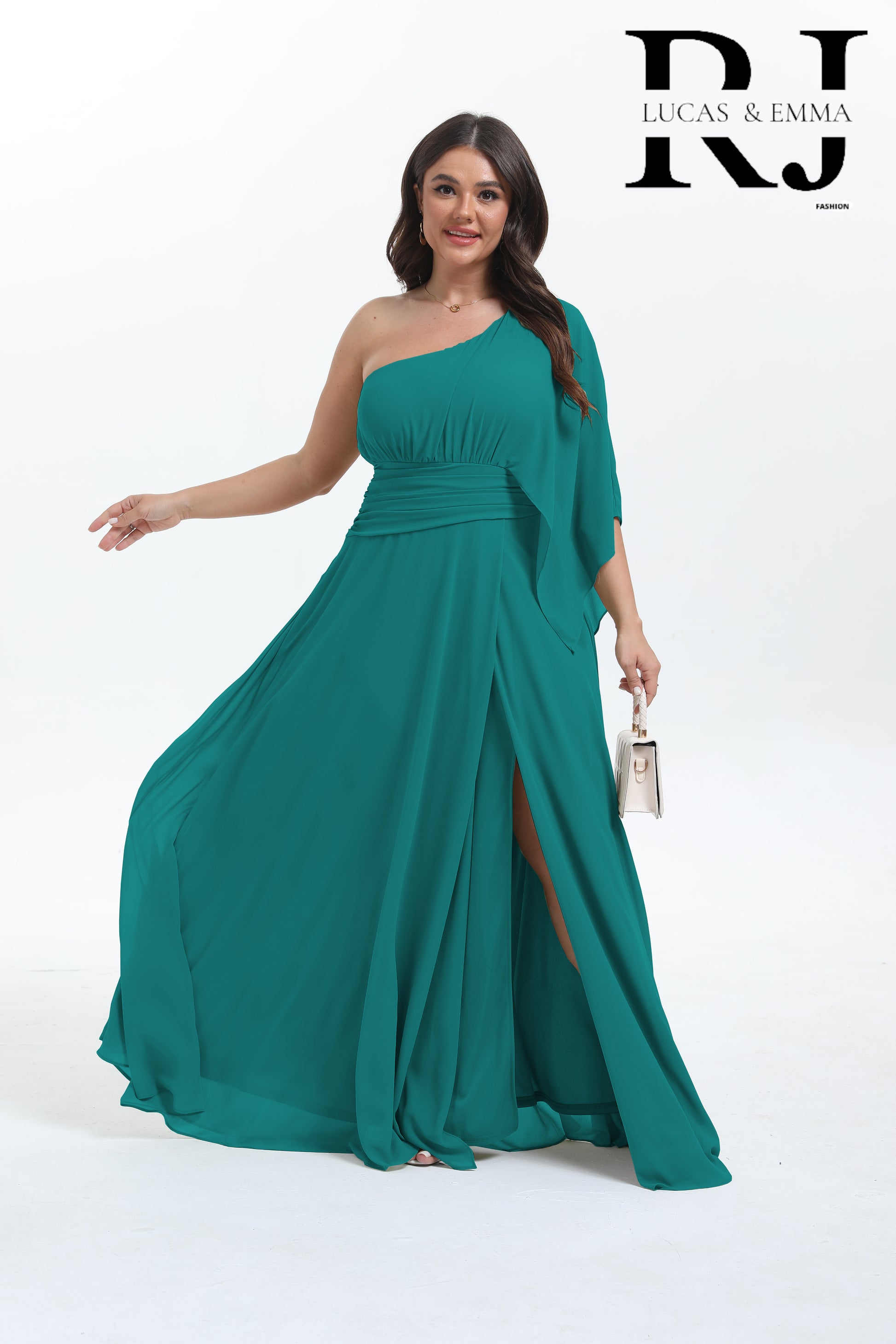 Robe maxi asymétrique avec manche évasée Elbasan