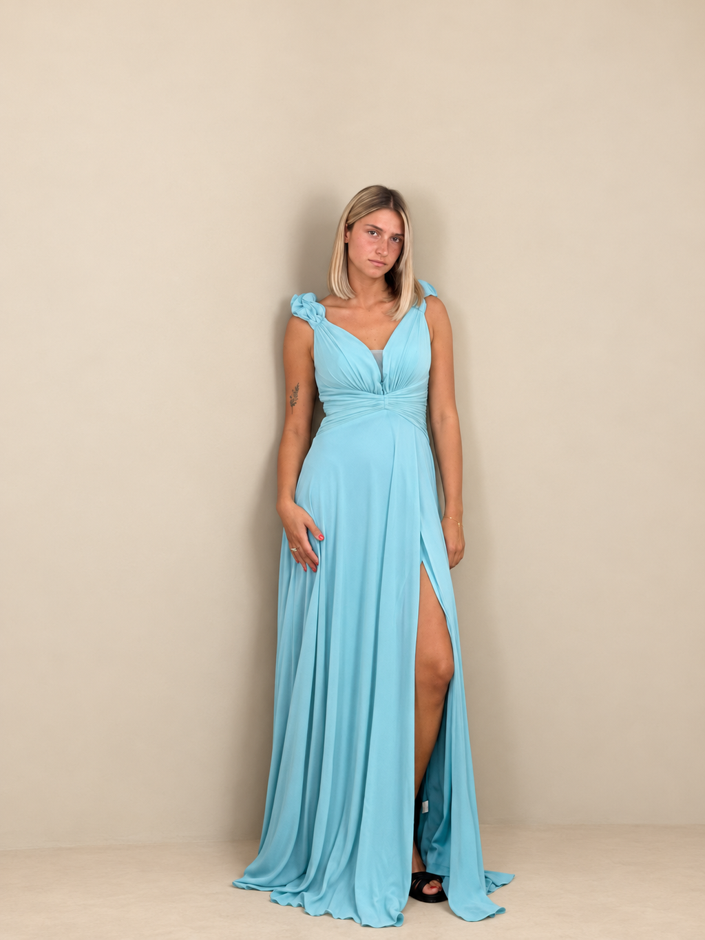 Robe de cérémonie longue à bretelles volantées - Larissa