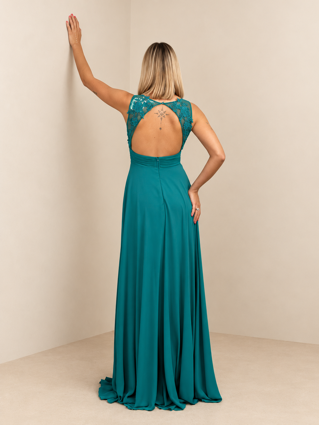 Robe de cérémonie longue brodée - Tokyo