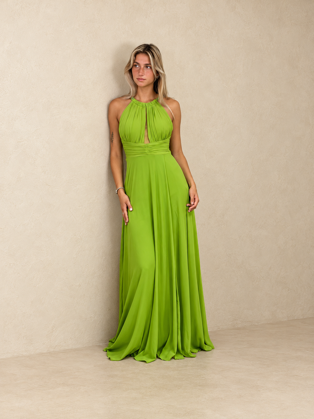 Robe de cérémonie longue à encolure perlée - Ballymena