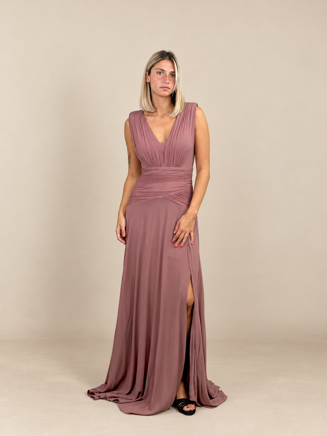 Robe de cérémonie longue à manches drapées - Tocca