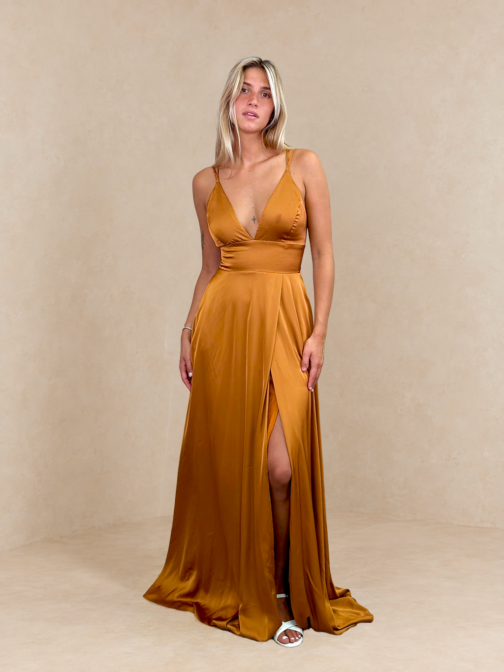 Robe de cérémonie longue en satin - Ottawa