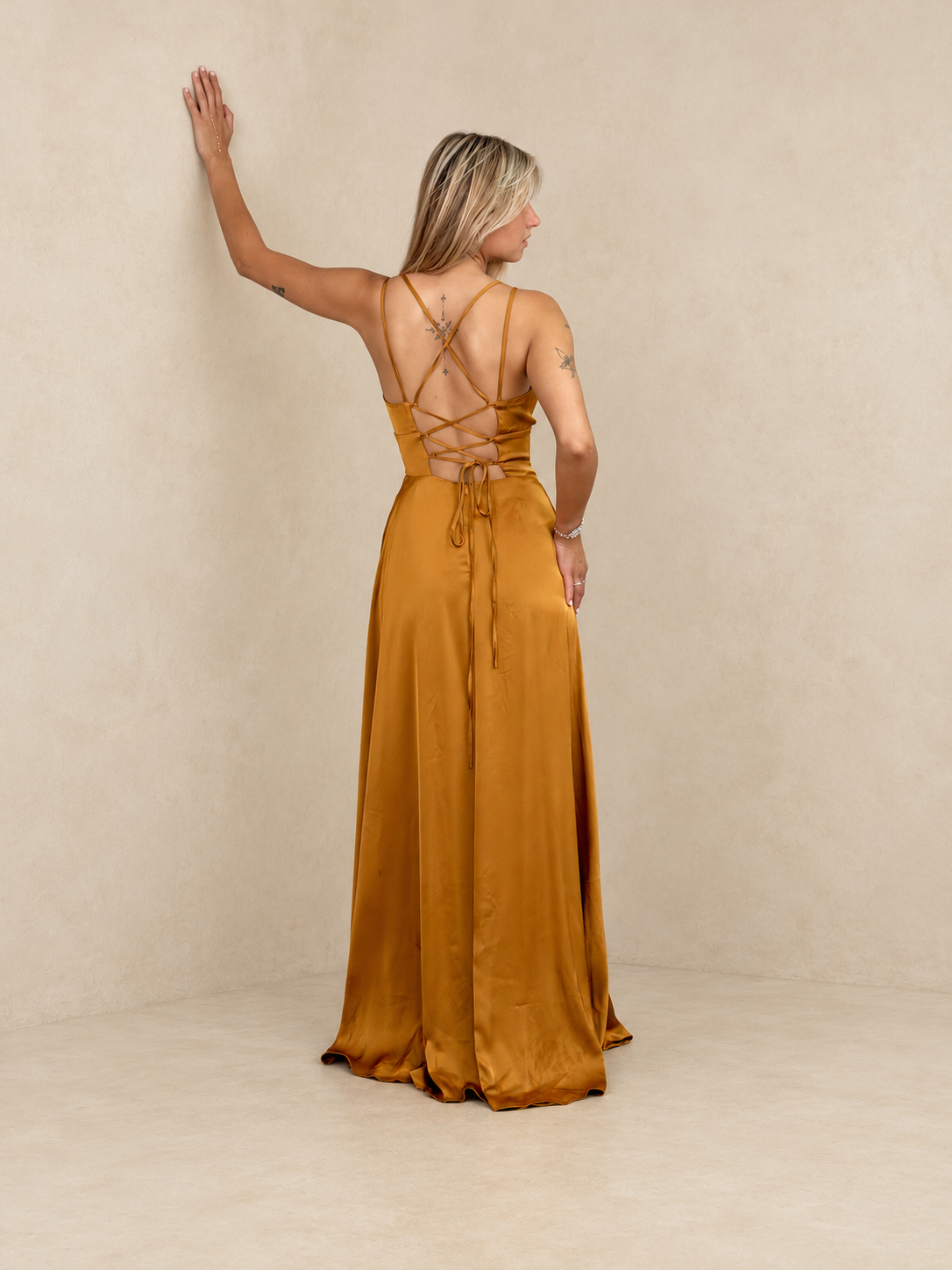 Robe de cérémonie longue en satin - Ottawa