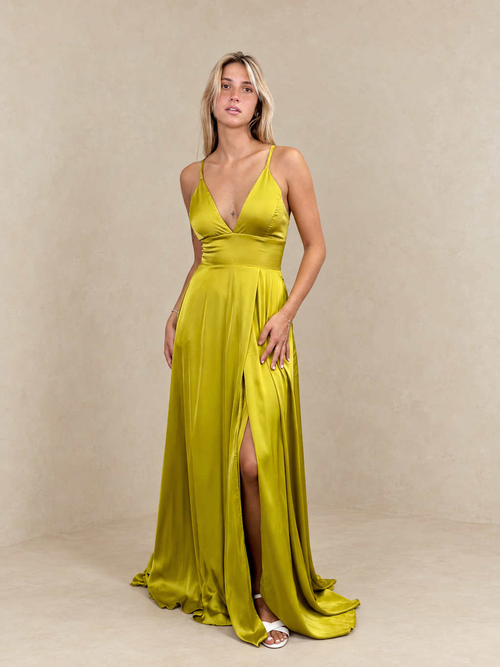 Robe de cérémonie longue en satin - Ottawa