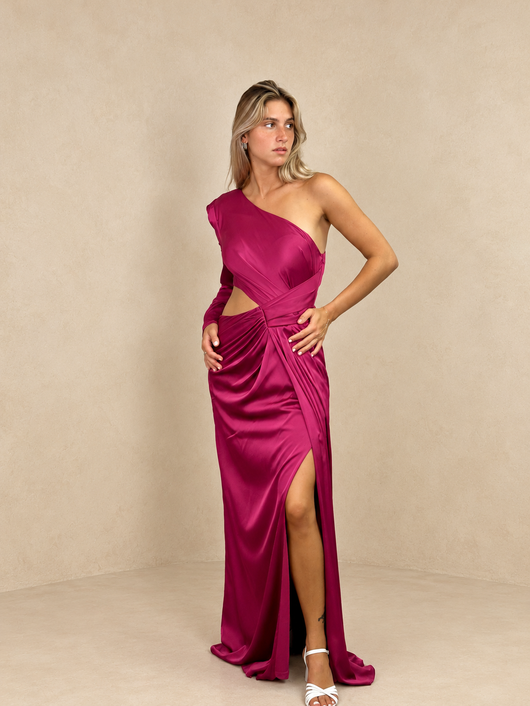 Robe longue asymétrique en satin - Bangkok