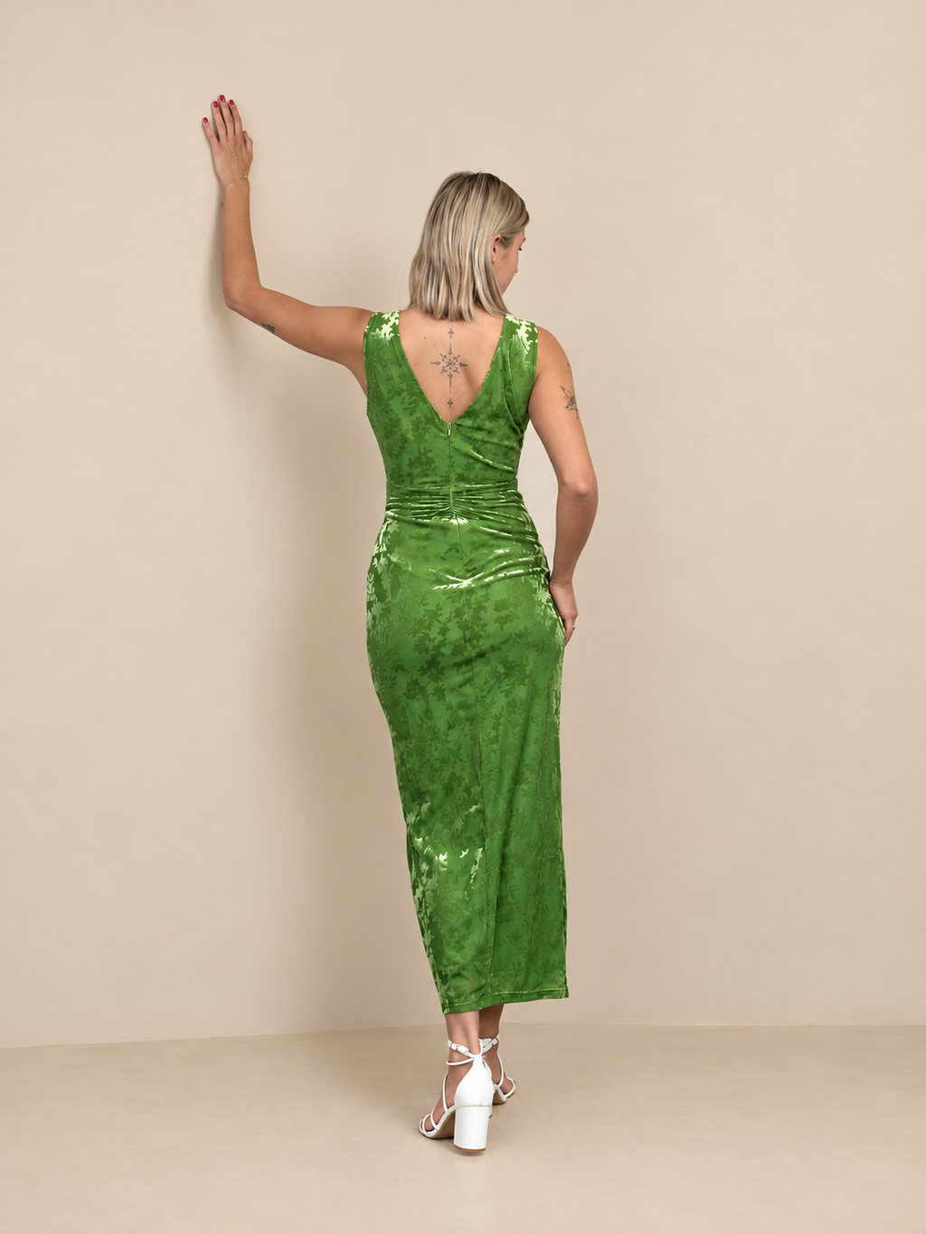 Robe longue en velours à bretelles - Faliraki
