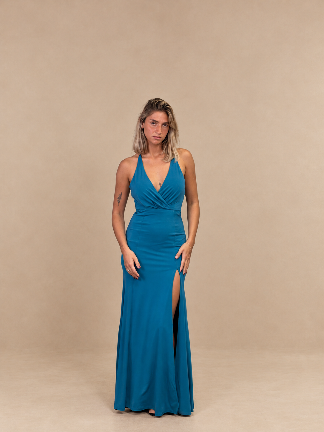 Robe de soirée longue à bretelles croisées - Riga