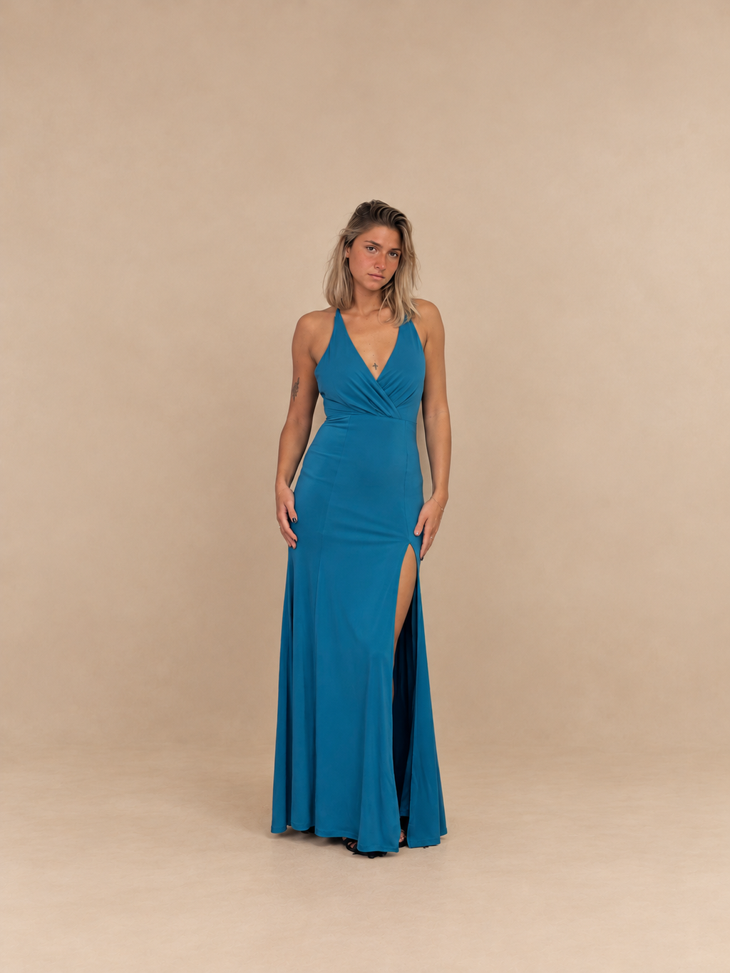 Robe de soirée longue à bretelles croisées - Riga