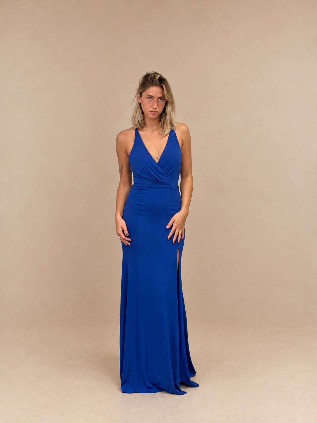 Robe de soirée longue à bretelles croisées - Riga