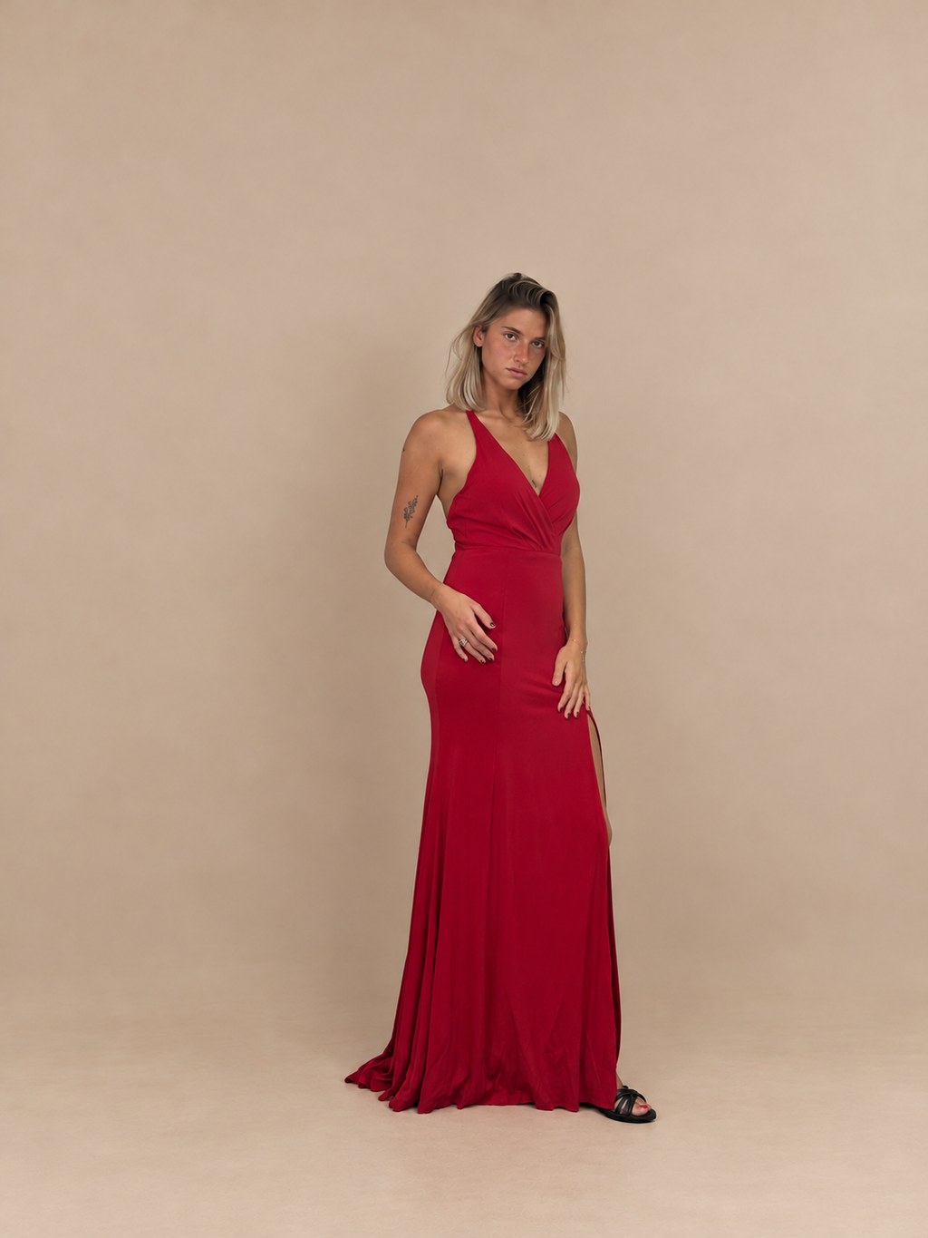 Robe de soirée longue à bretelles croisées - Riga