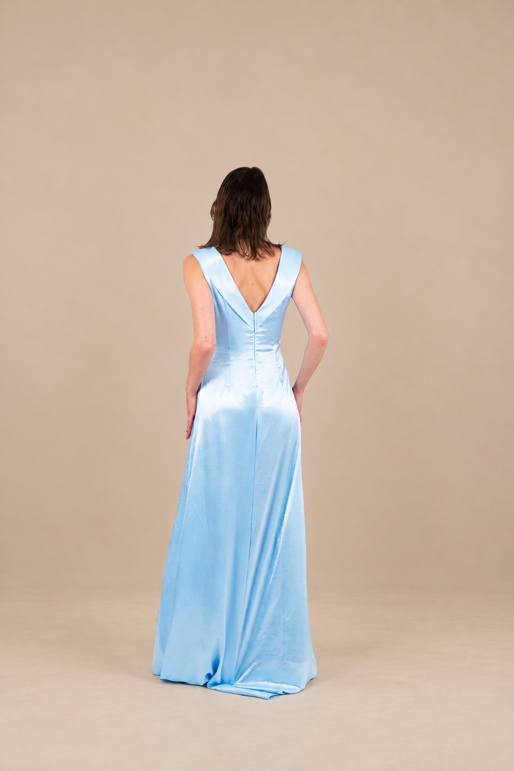 Robe de soirée longue en satin drapée - Rzgow