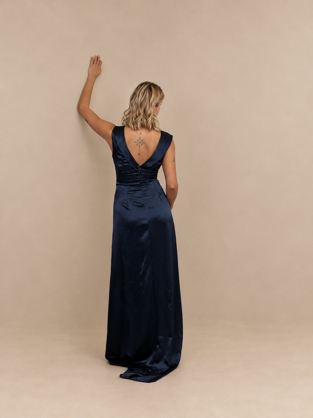 Robe de soirée longue en satin drapée - Rzgow