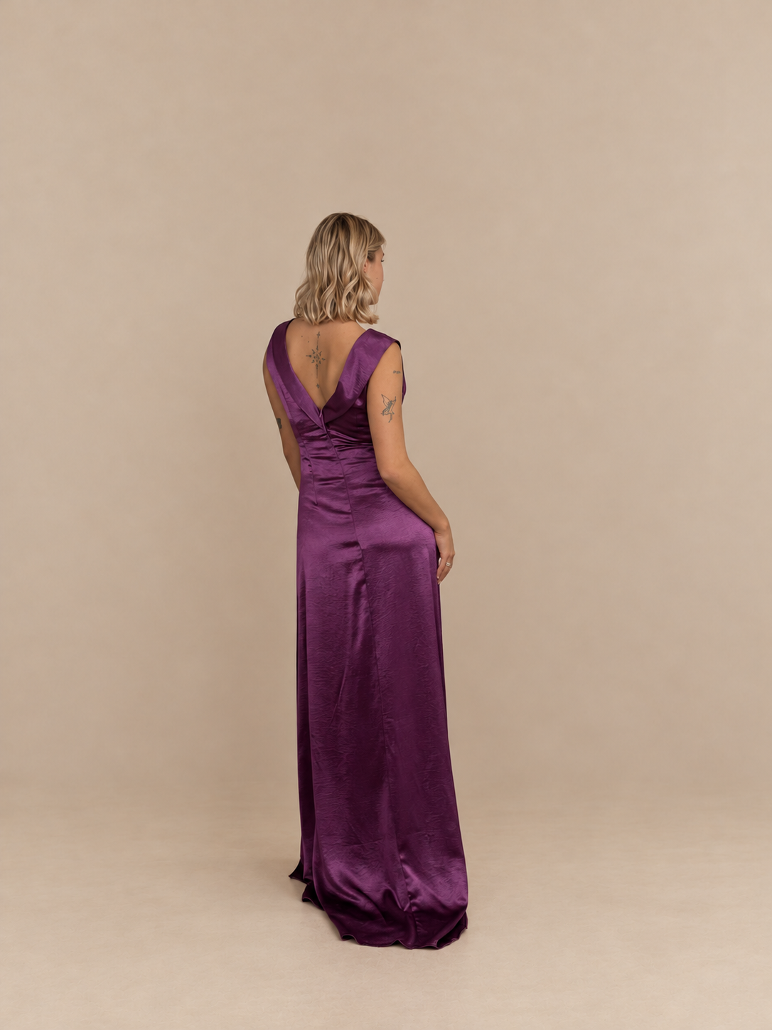 Robe de soirée longue en satin drapée - Rzgow