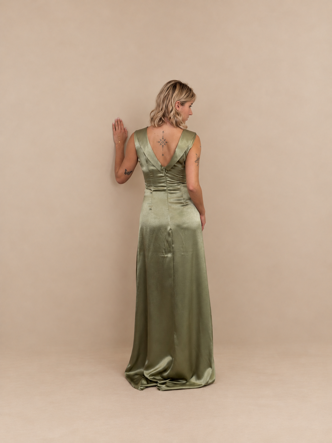 Robe de soirée longue en satin drapée - Rzgow