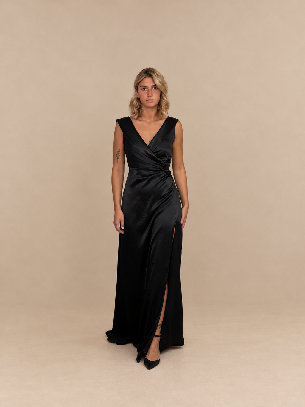 Robe de soirée longue en satin drapée - Rzgow